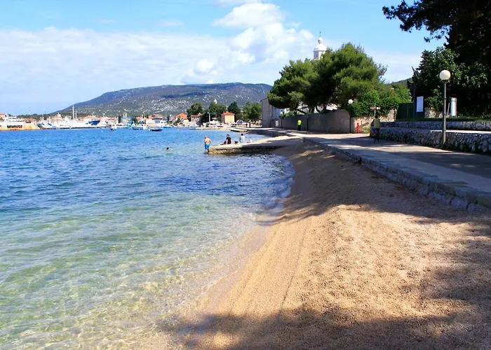 By The Sea - 7806 Cres