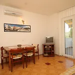 By The Sea - 7806 Appartamento Cres